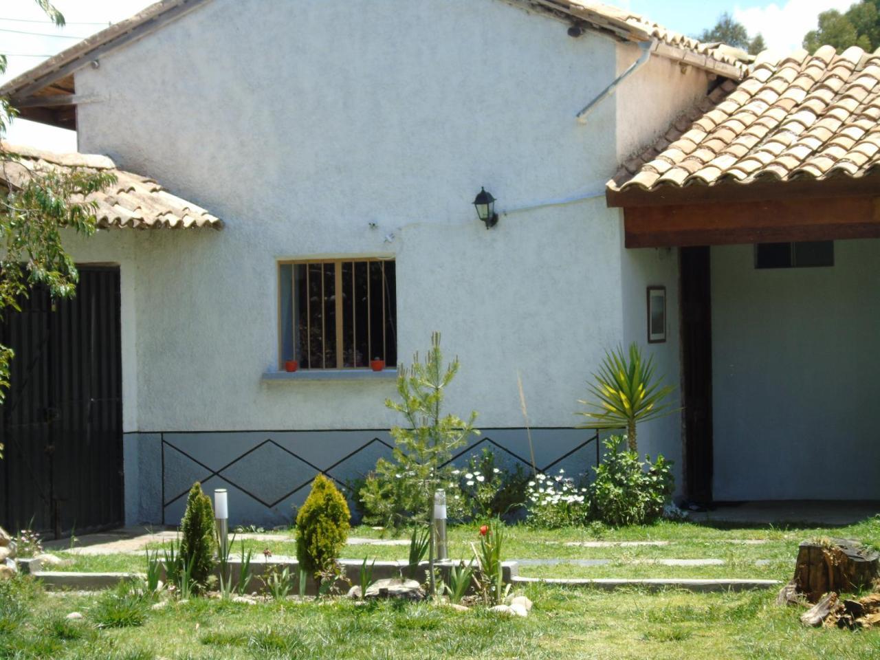חאוחה Pousada Villa Huaripampa מראה חיצוני תמונה