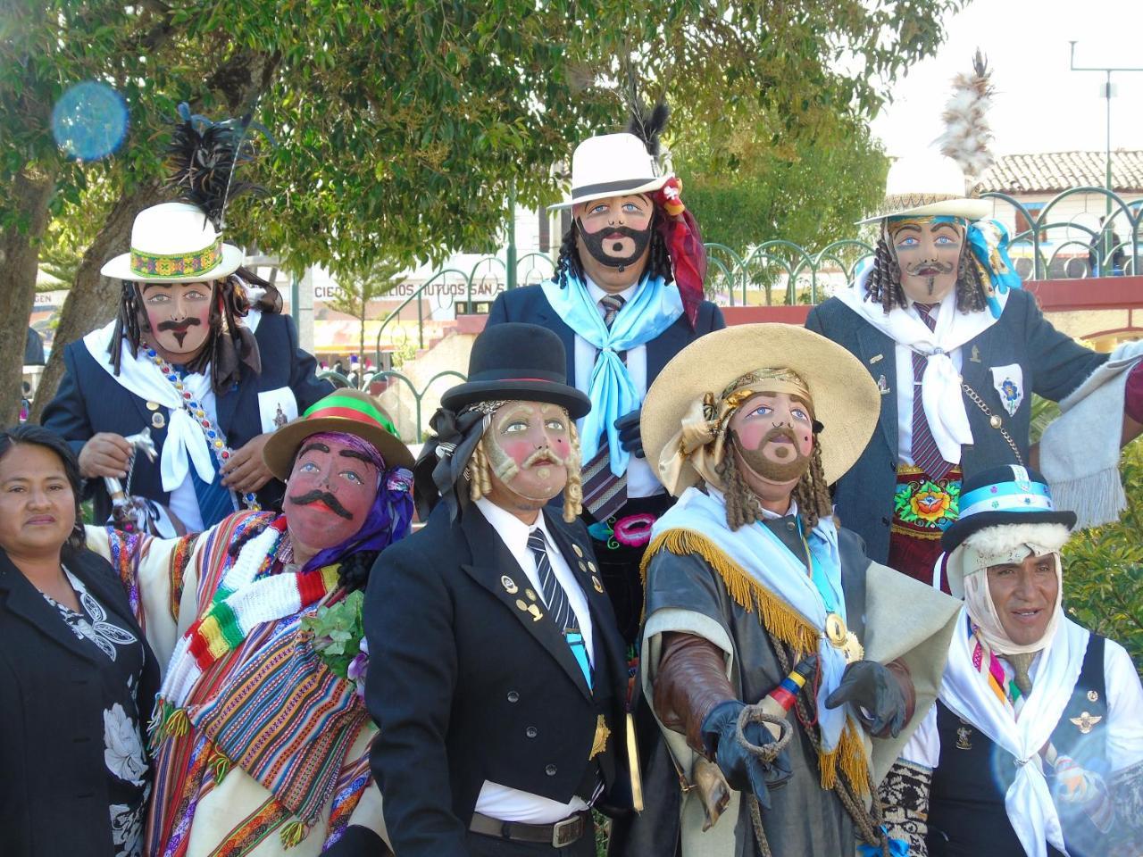 חאוחה Pousada Villa Huaripampa מראה חיצוני תמונה